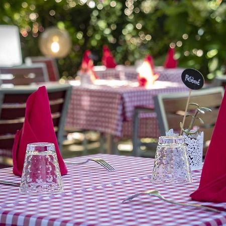 Hotel Restaurant Aux Sapins تان المظهر الخارجي الصورة