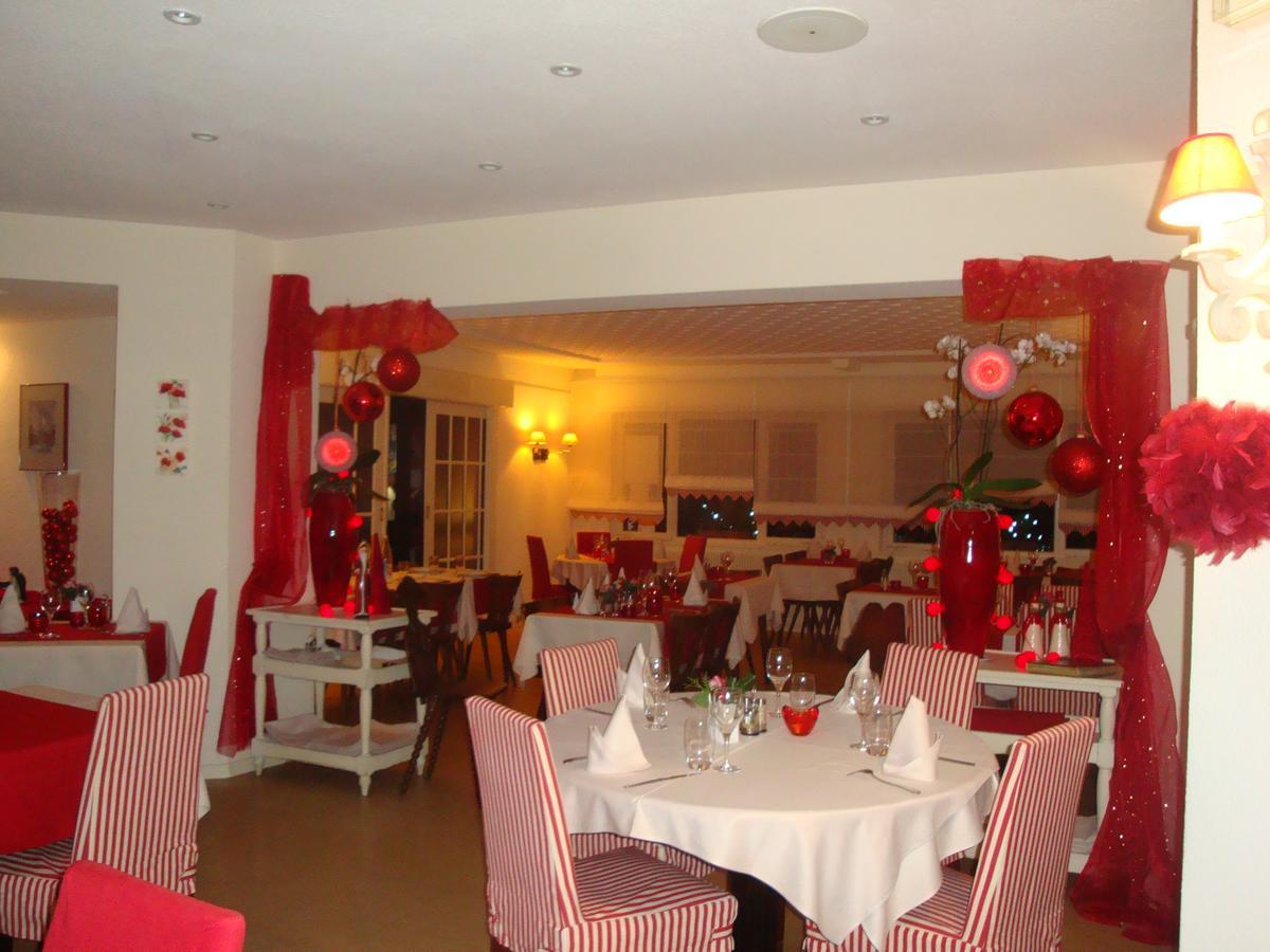 Hotel Restaurant Aux Sapins تان المظهر الخارجي الصورة