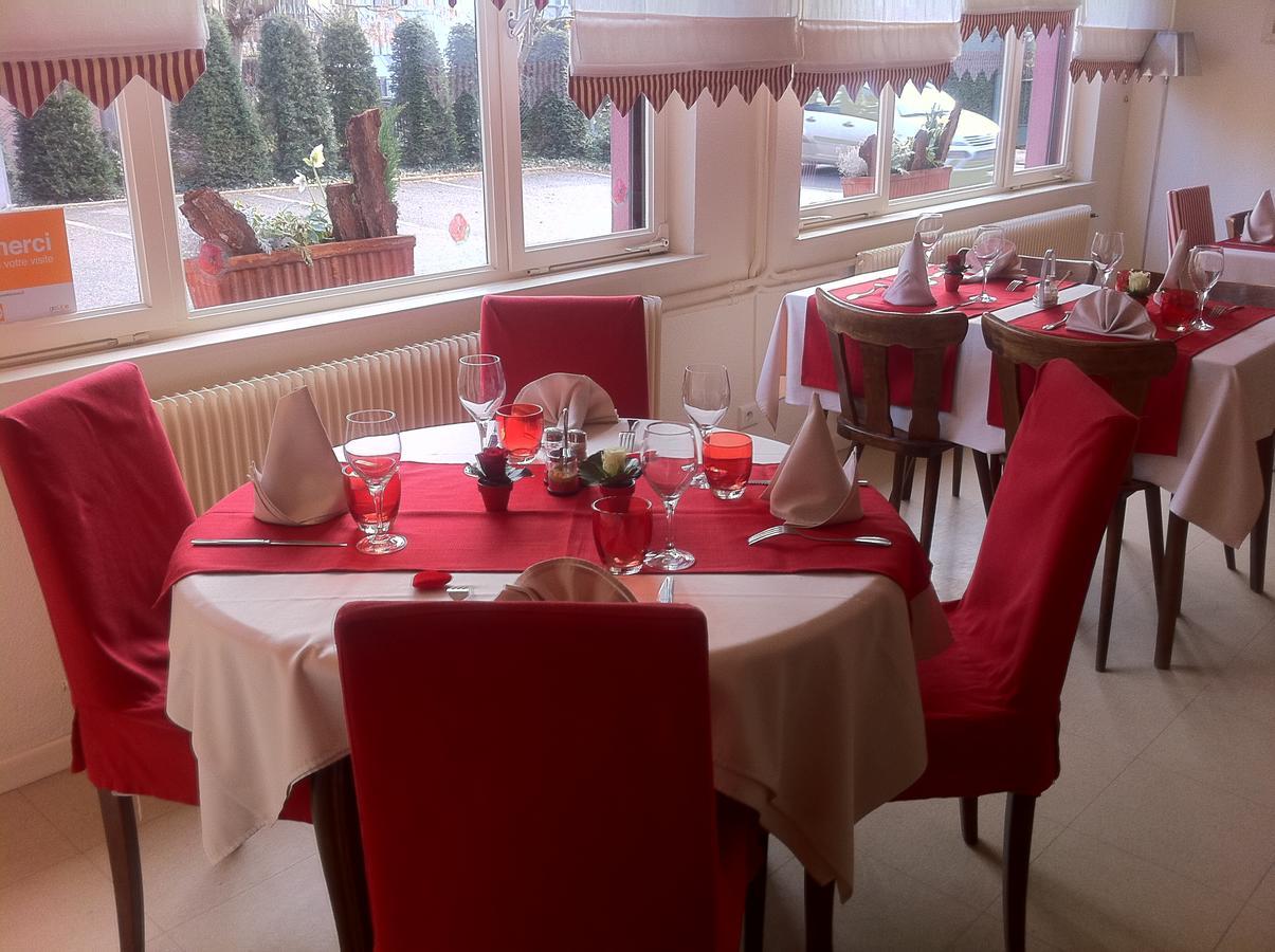 Hotel Restaurant Aux Sapins تان المظهر الخارجي الصورة